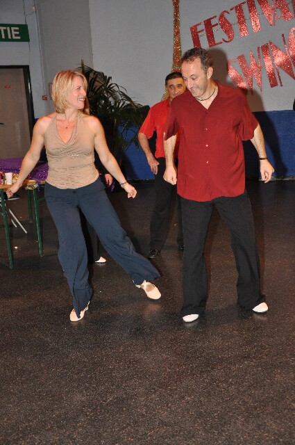 min 2008 11 08 fous swing 282